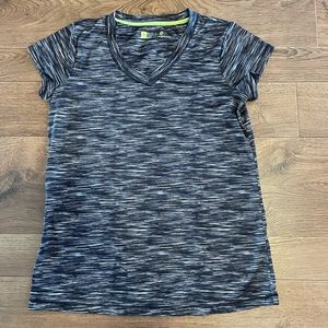 Xersion V Neck Athletic Top: Size Small